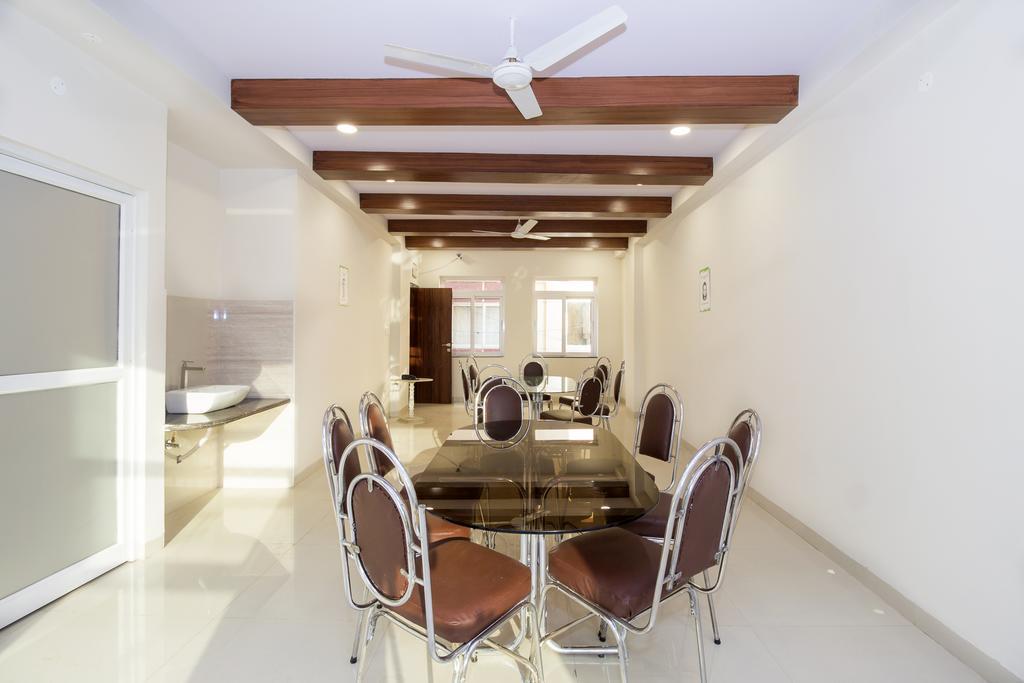 Itsy Hotels Arastu Inn Hyderabad Exterior photo